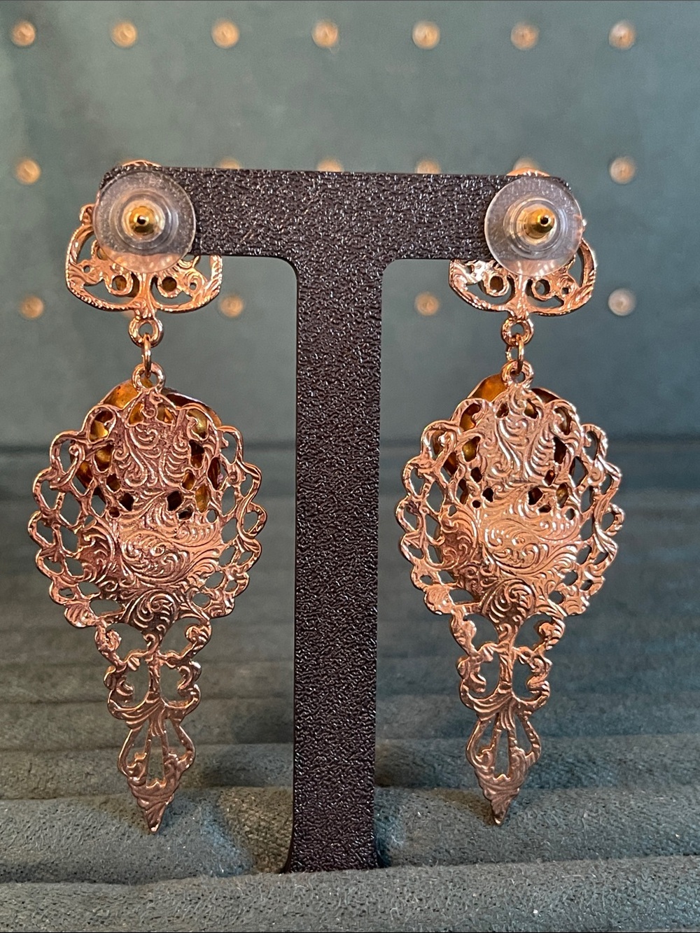 Vintage 1928 Purple Enamel Faux Pearl Heart Rhinestone Dangle Pierced Earrings - Picture 5 of 8